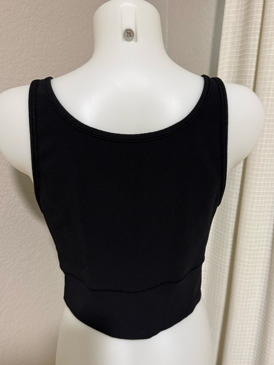 lululemon athletica Tops - lululemon athletica Black Ribbed Power Pivot Tank